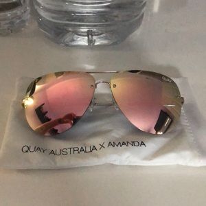 Quay Australia x Amanda sunglasses